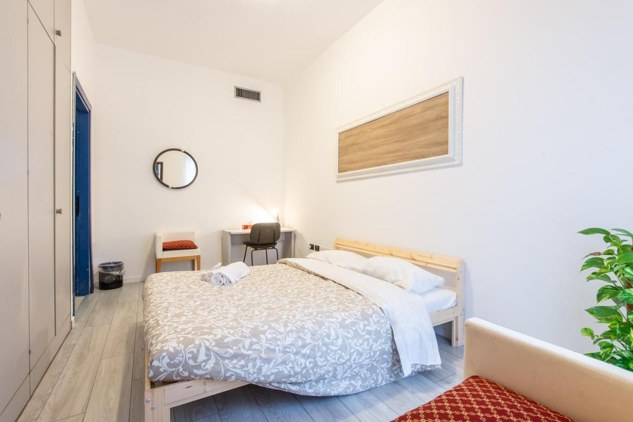 Central Guest House Milan Exterior photo